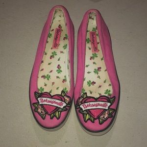 Betsey Johnson Flats